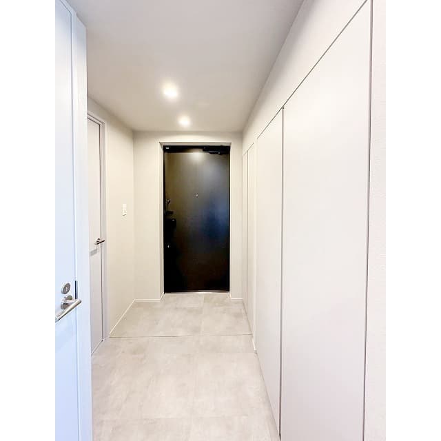 Room image 12