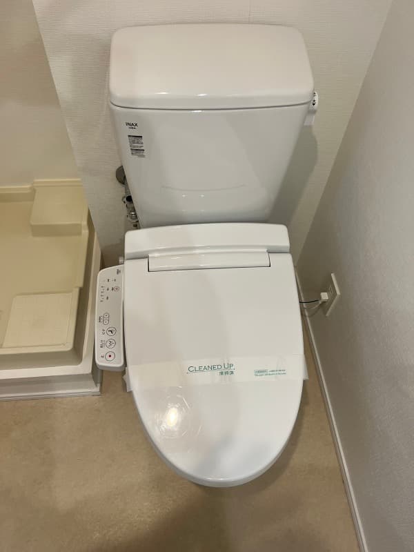 Room image 16