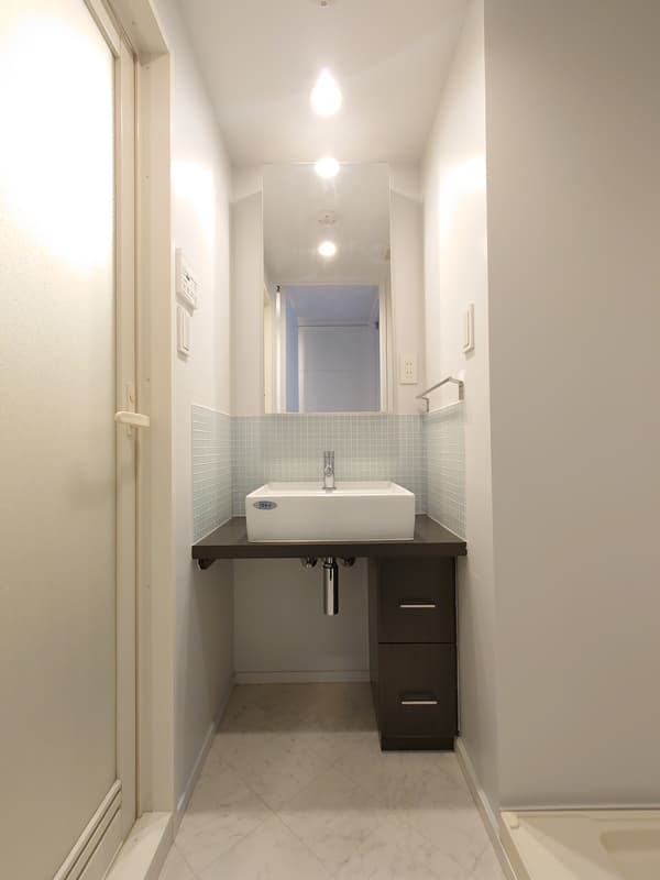 Room image 13