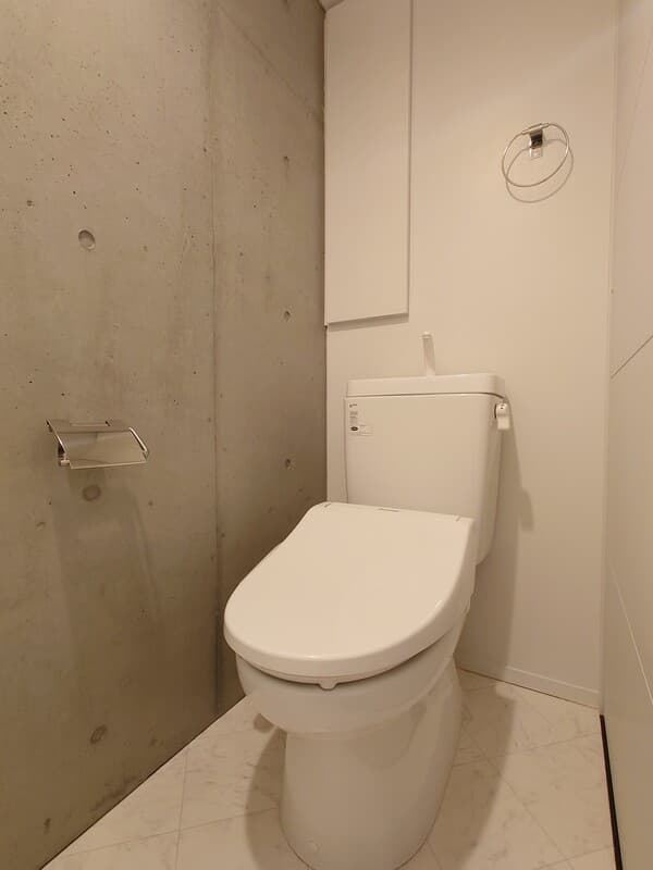 Room image 14