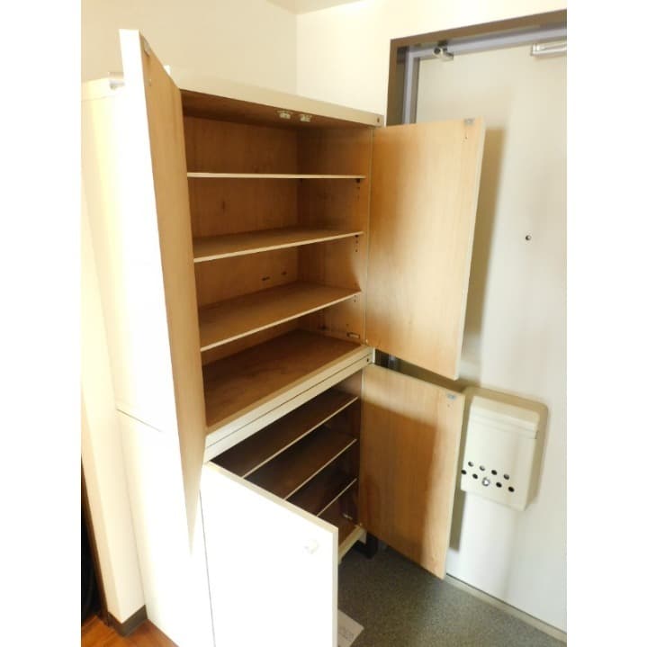Room image 11