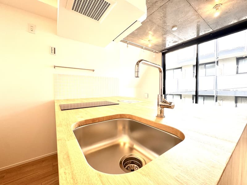 Room image 9