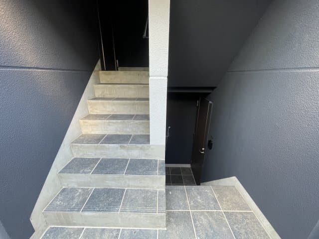 Room image 15
