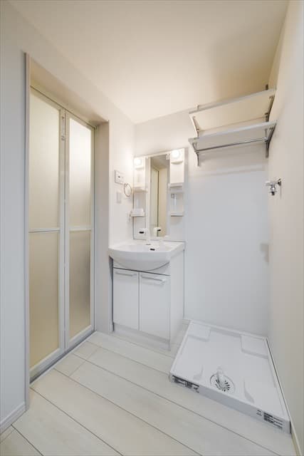 Room image 14
