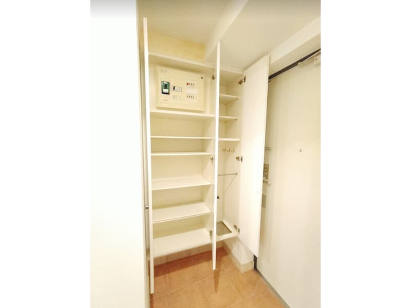 Room image 14