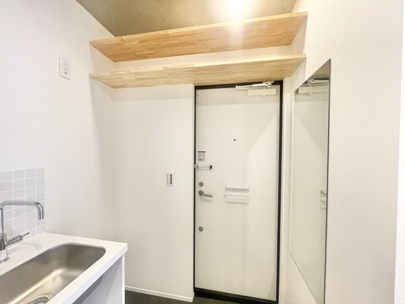 Room image 8