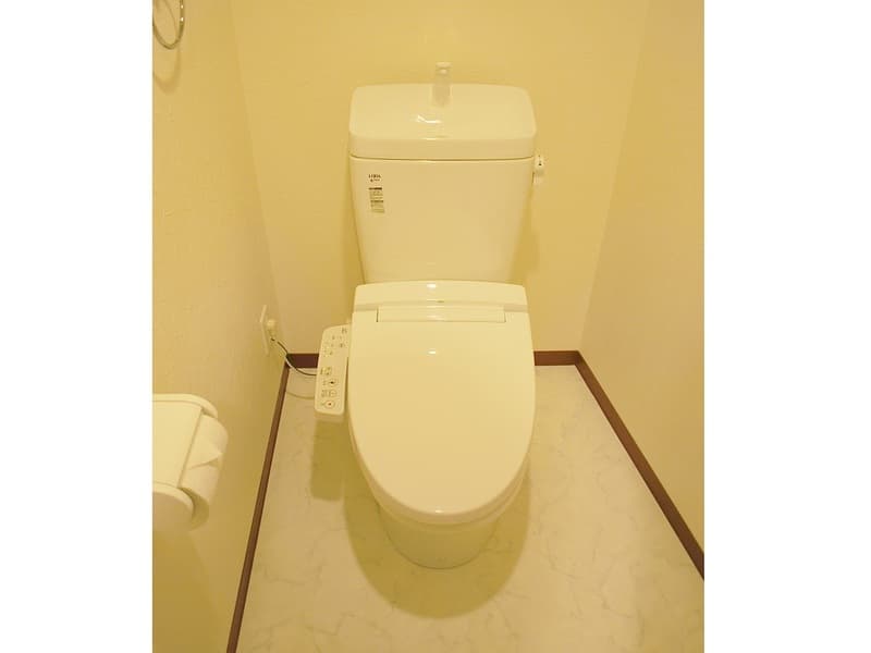 Room image 9