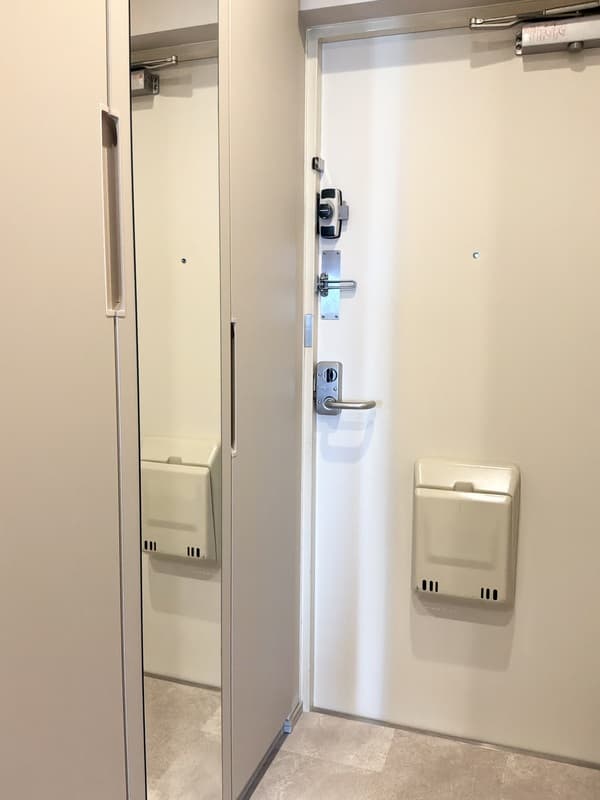 Room image 10