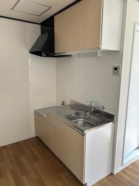 Room image 13