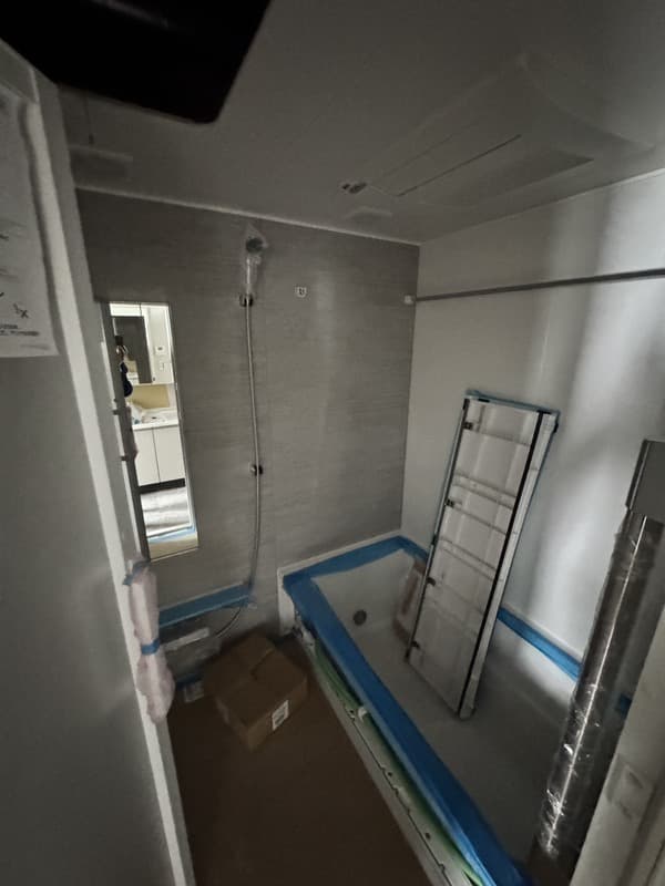 Room image 8