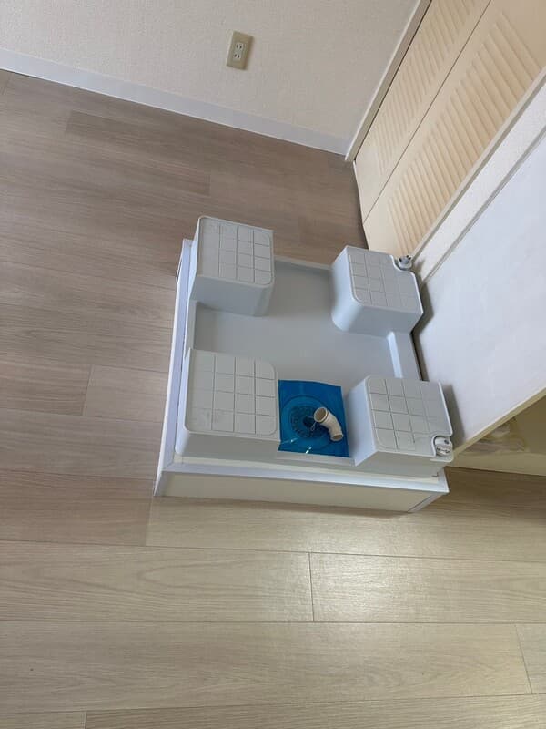 Room image 8