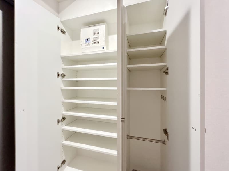 Room image 9