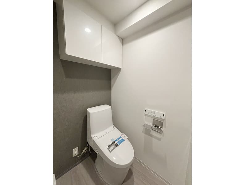 Room image 9