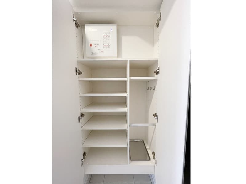 Room image 11