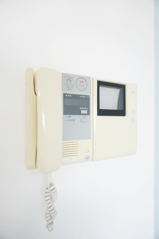 Room image 12