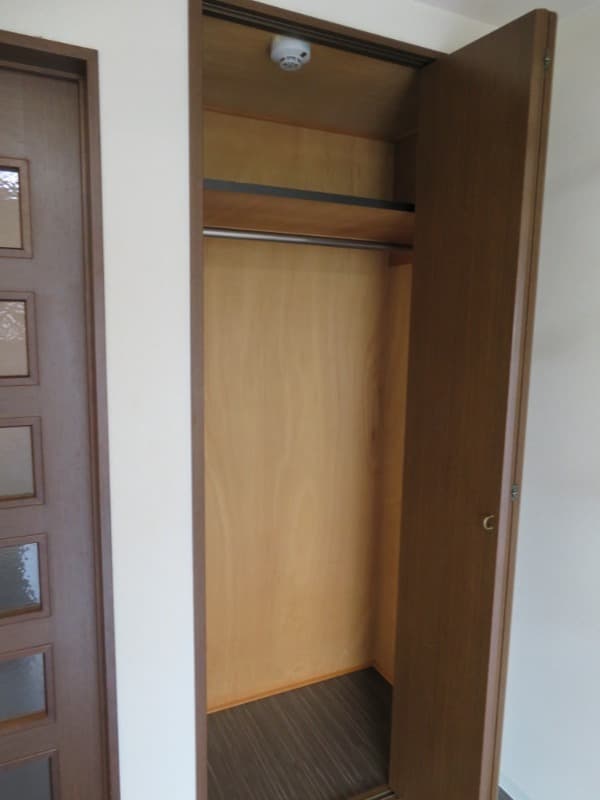 Room image 12