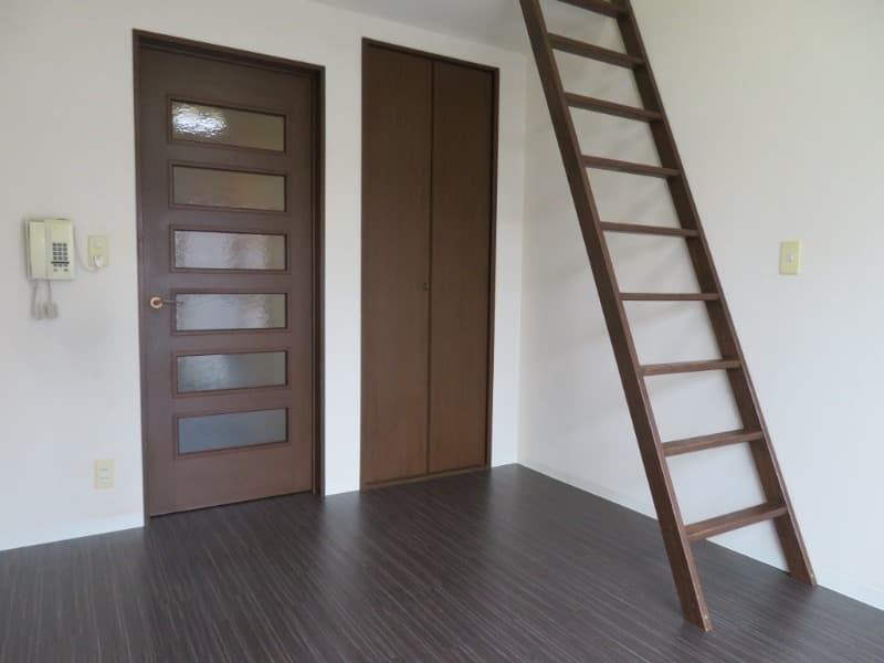 Room image 13