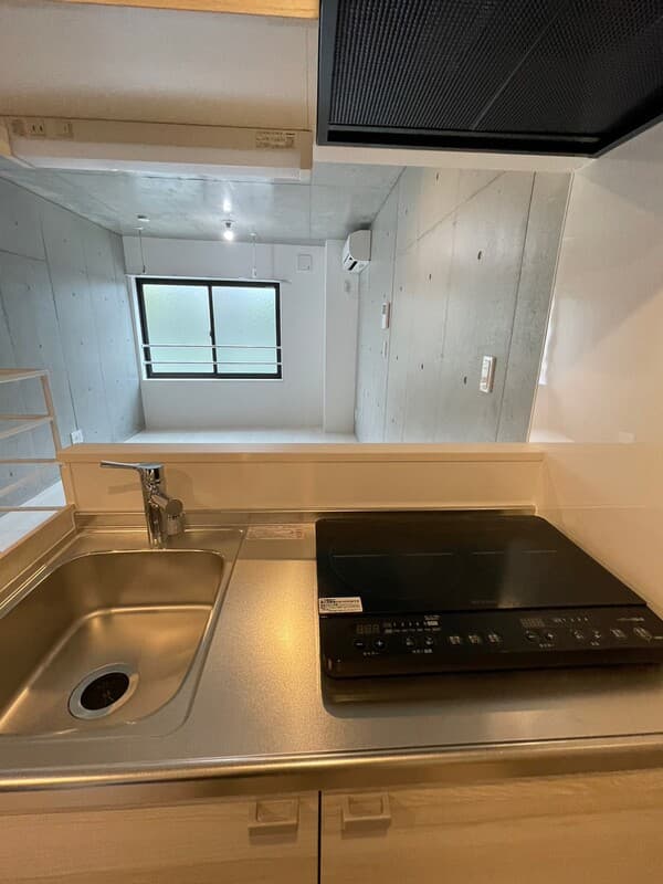 Room image 13