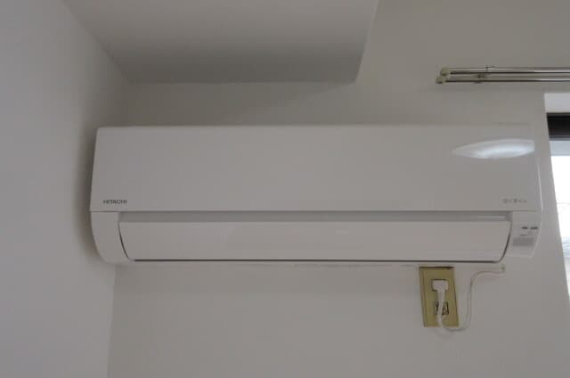 Room image 12