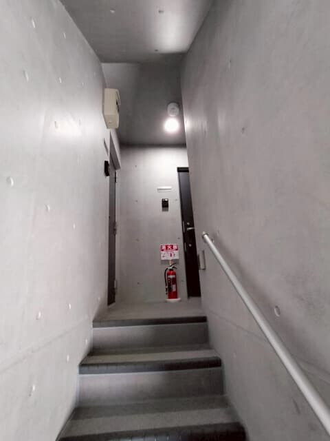 Room image 13