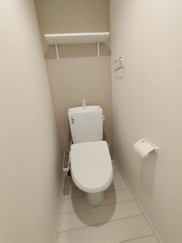 Room image 9