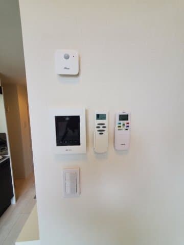 Room image 8