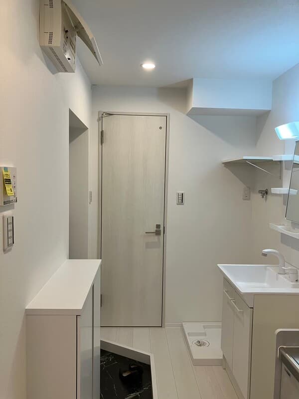 Room image 8