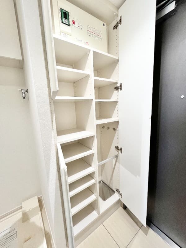 Room image 10