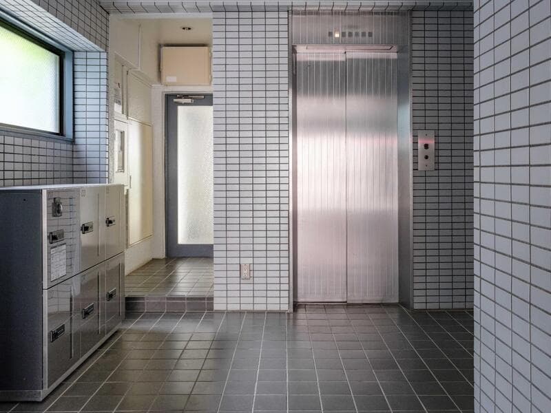 Room image 11