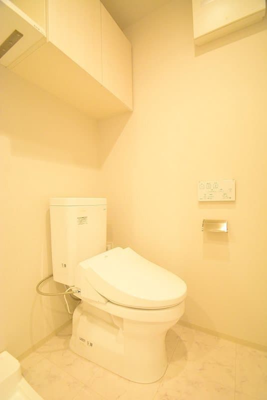 Room image 10