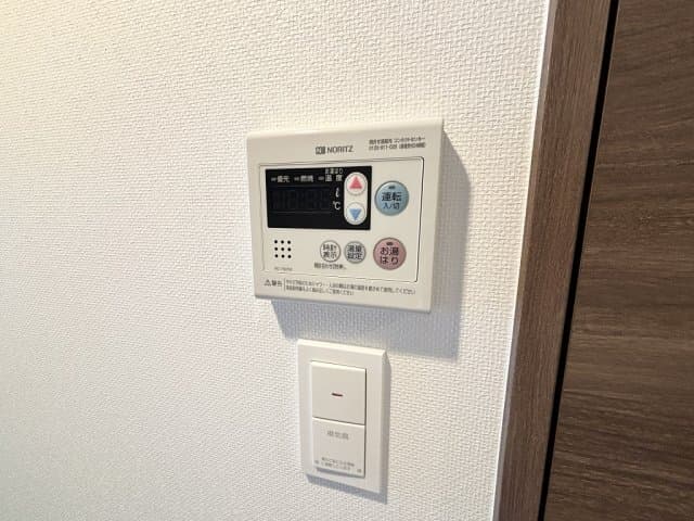 Room image 16