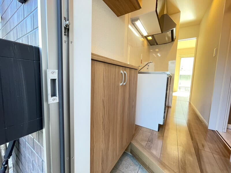 Room image 8
