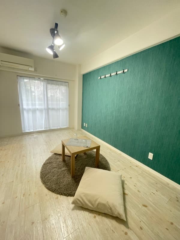 Room image 13