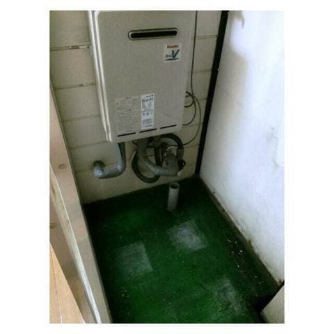 Room image 8