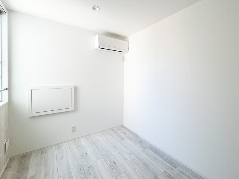 Room image 12