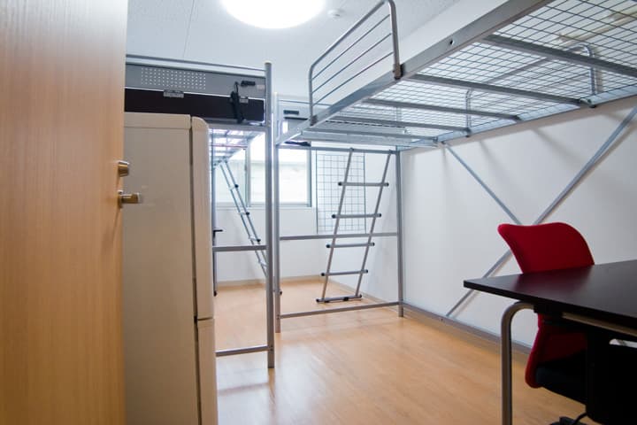 Room image 13
