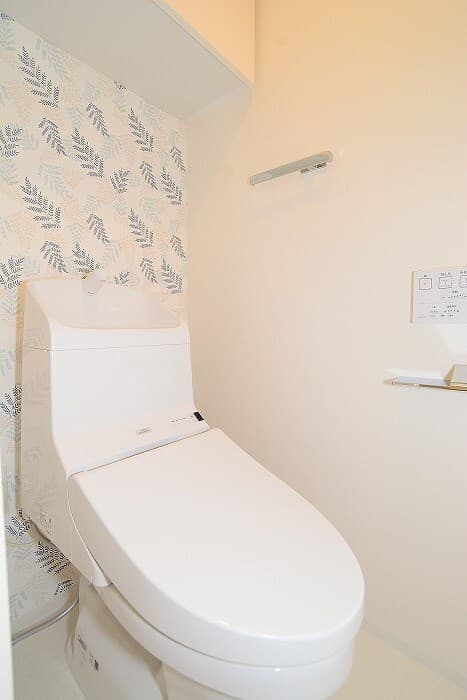 Room image 8
