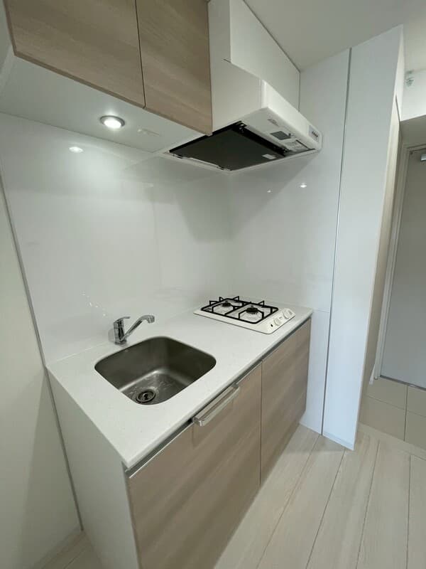 Room image 12
