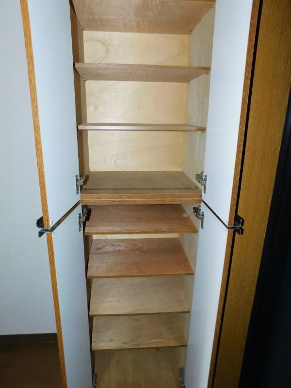 Room image 11