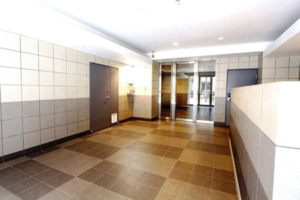 Room image 13