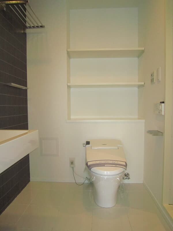 Room image 11