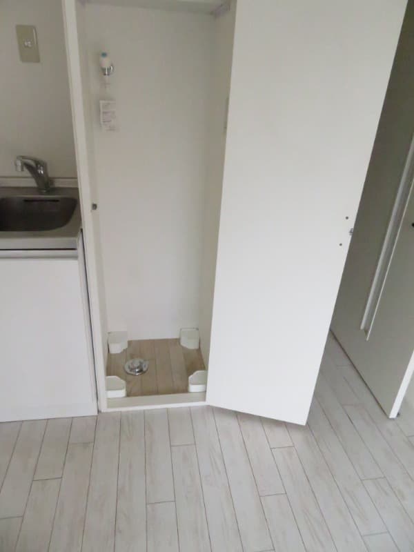 Room image 14