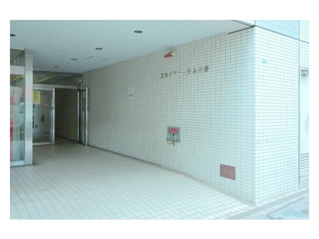 Room image 15