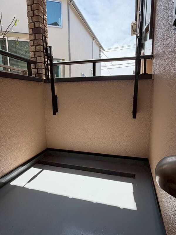 Room image 14