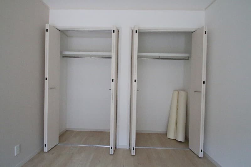 Room image 15