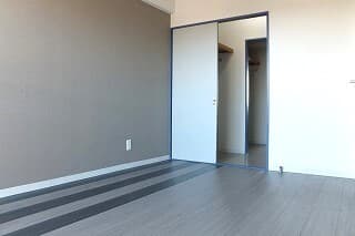 Room image 15