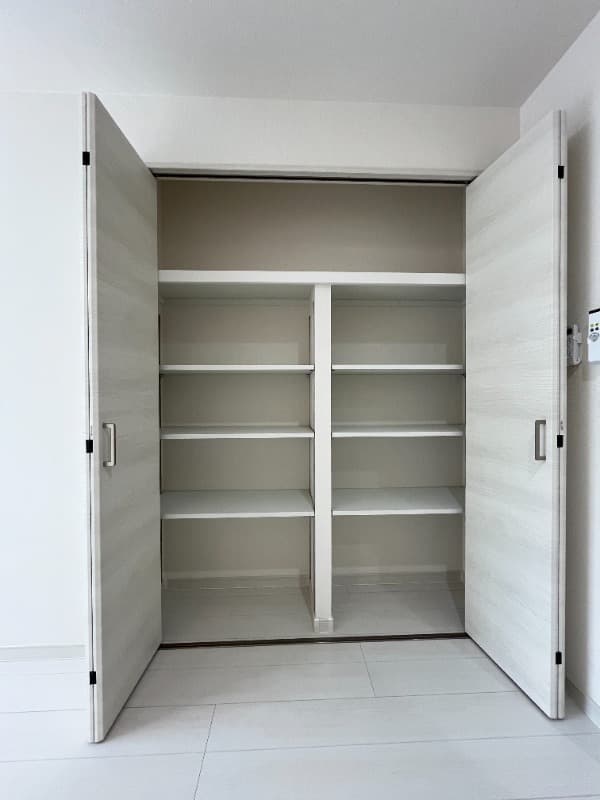 Room image 13