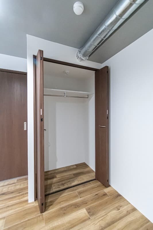 Room image 15