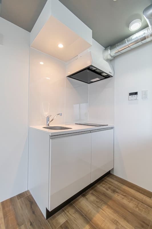 Room image 8