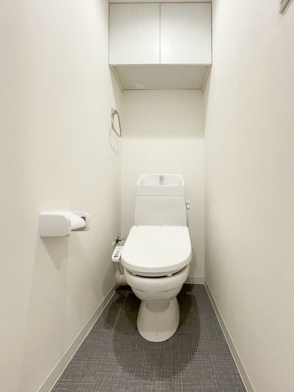 Room image 9